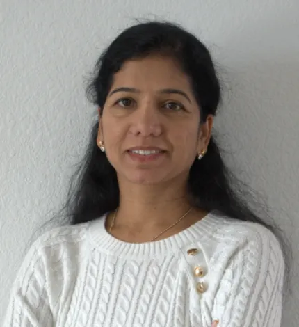 VINEELA LAVU, MD